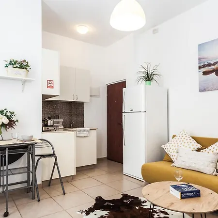 Sweet Home On The Beach Tel Aviv Exterior photo
