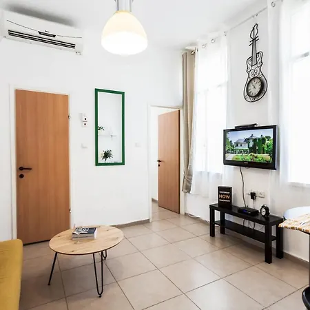Sweet Home On The Beach Tel Aviv Exterior photo