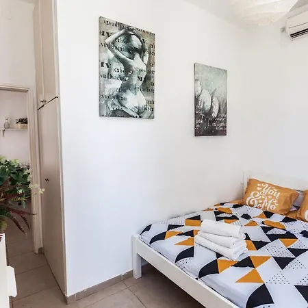Sweet Home On The Beach Tel Aviv Exterior photo