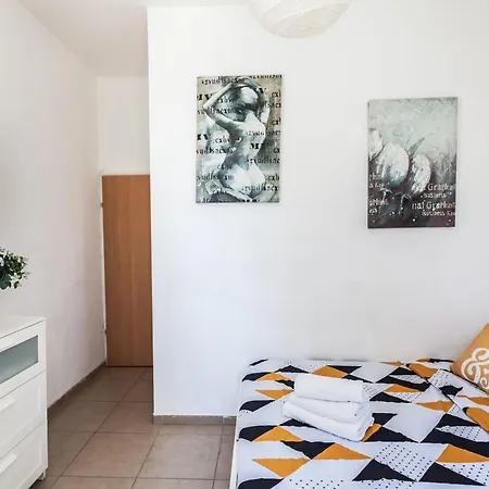 Sweet Home On The Beach Tel Aviv Exterior photo