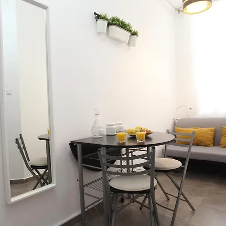 Sweet Home On The Beach Tel Aviv Exterior photo