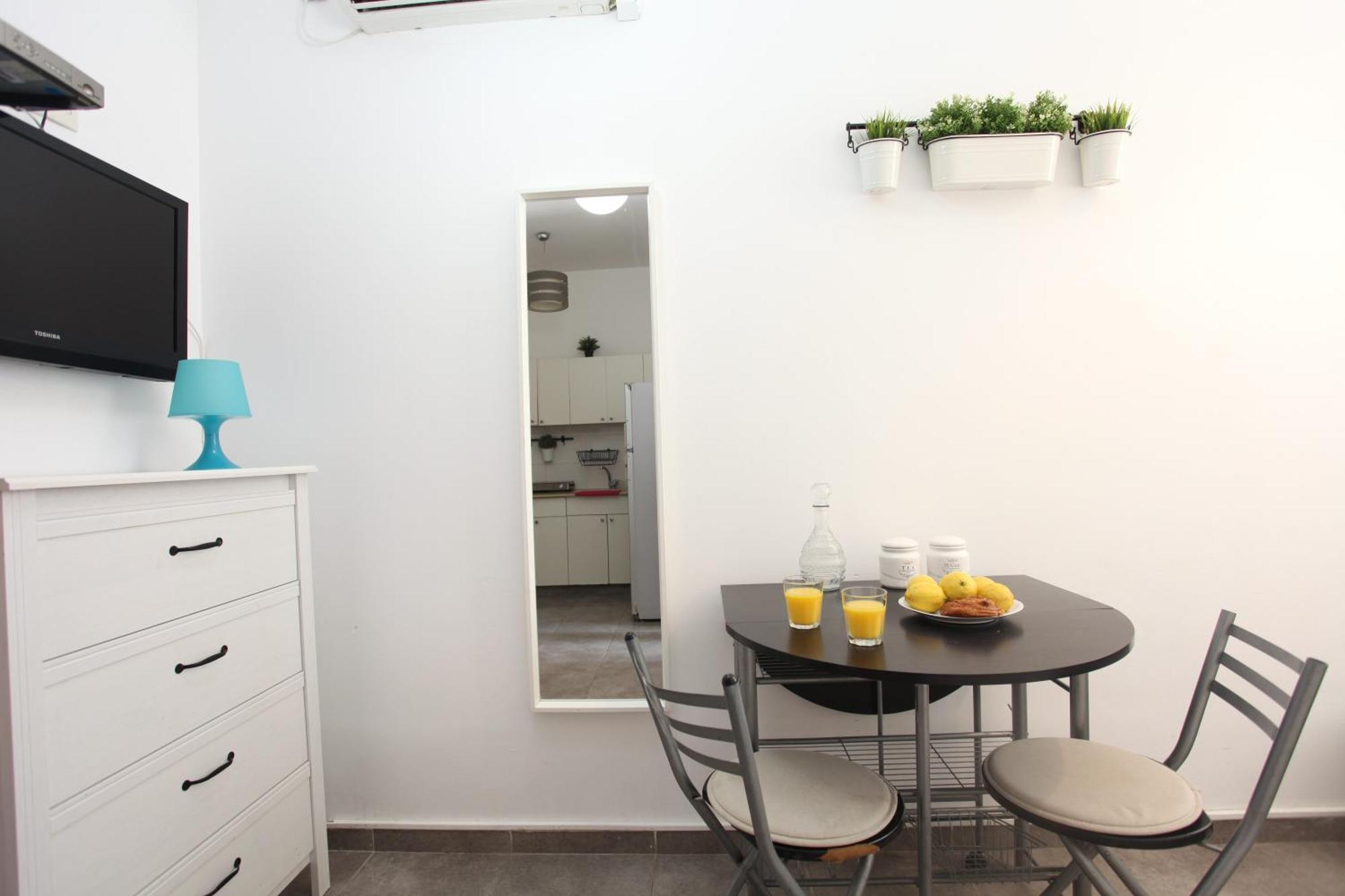 Apartment Sweet On The